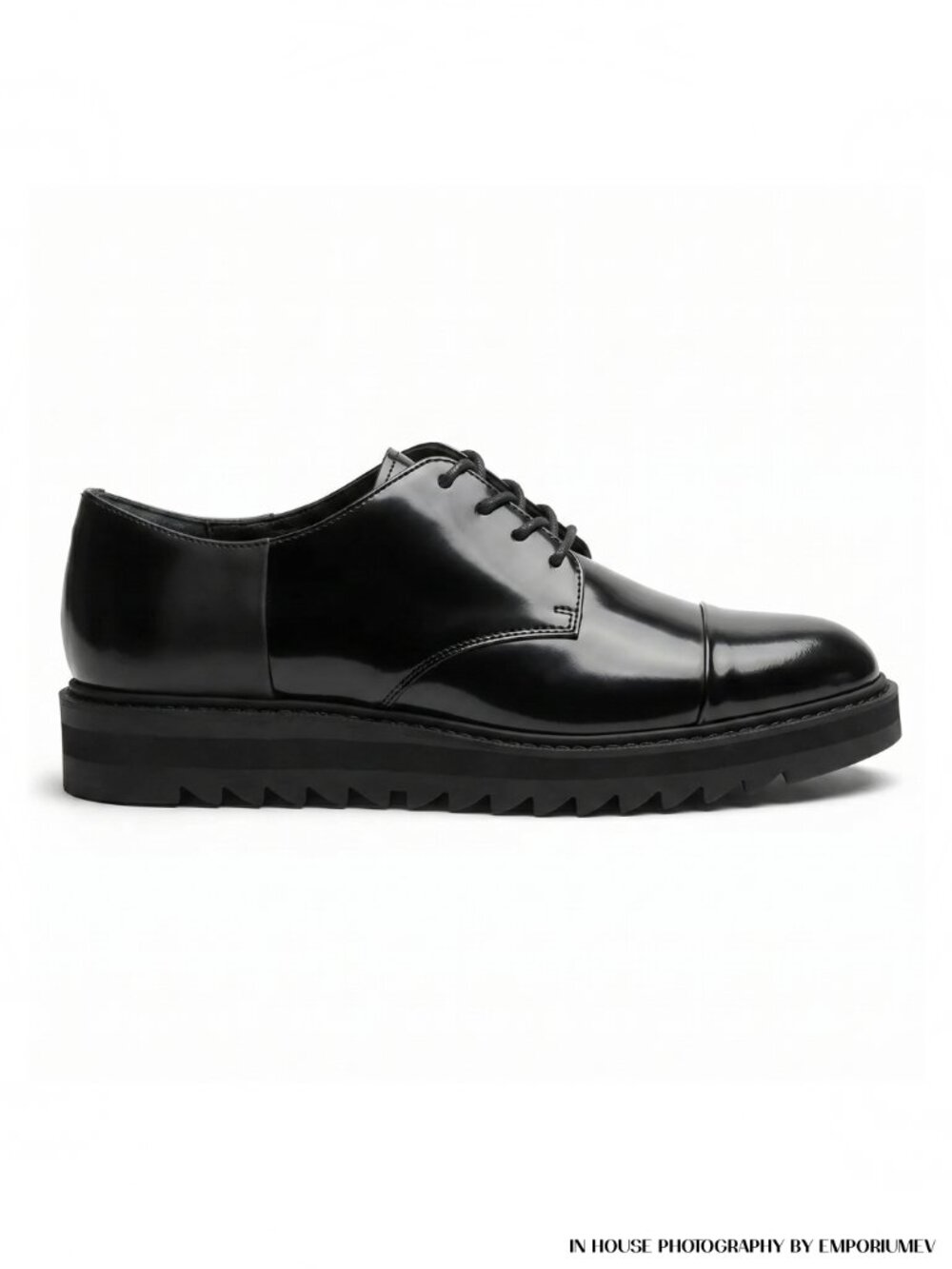 The Onitsuka Derby 1181A378 Unisex Black Leather US 8 (0529)